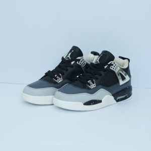 Air 4 Retro Style – Black & Grey