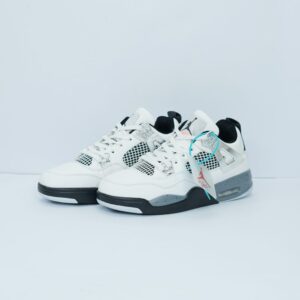 Air 4 Retro Style – White Cement